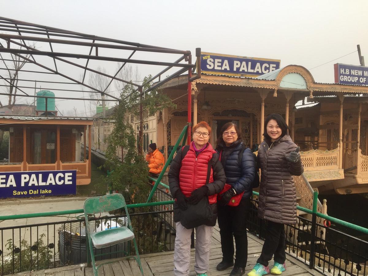 New Sea Palace Houseboats Srīnagar Exterior foto